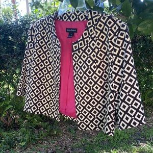 Jessica Howard Black and light Cream Diamond Pattern Cropped Blazer
